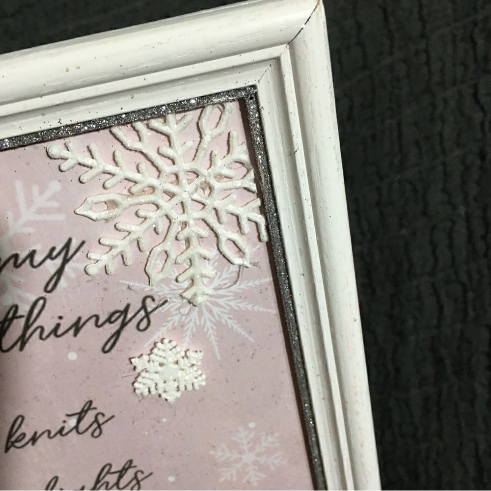 "Favorite Things" List Christmas Wall Decor - Picture 4 of 8